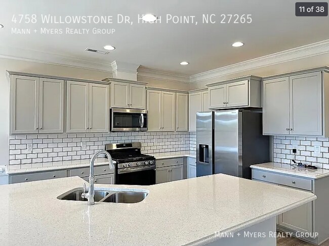 Building Photo - 4758 Willowstone Dr