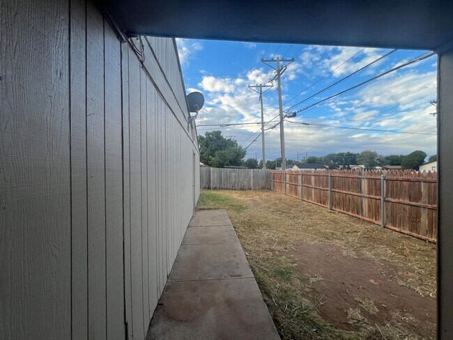 Building Photo - 4319 53rd St