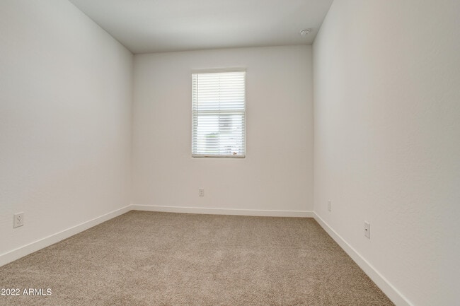 Building Photo - 17032 W El Caminito Dr