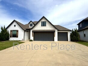 Building Photo - 12405 S 75th E Ave