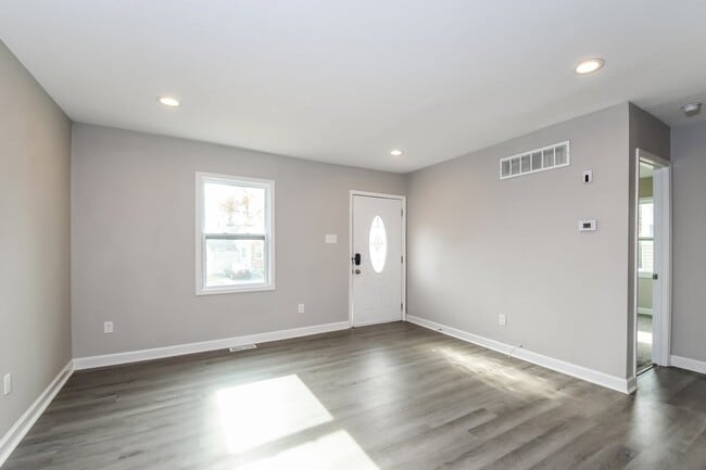 Building Photo - 7707 Brocton Ct
