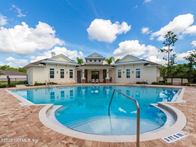 Building Photo - 443 Sweet Mango Trl