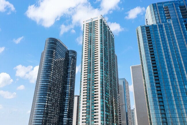 Building Photo - 195 N Harbor Dr