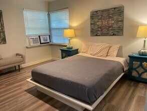 Building Photo - Furnished Room Rentals 4-6 month rental
