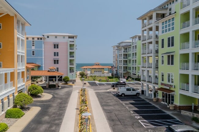 Building Photo - Sandbridge Off Season/Furnished 3 bed Read...