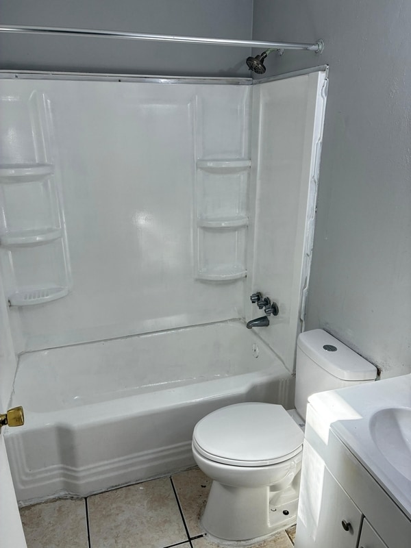 Building Photo - 5222 Lexington Ave