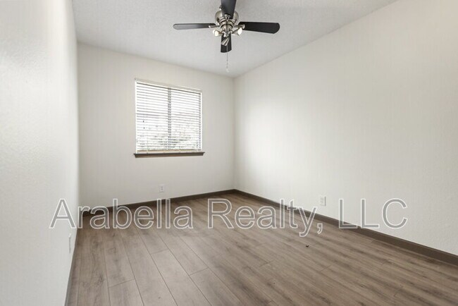Building Photo - 6931 Quail Branch