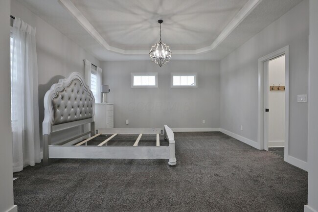 Building Photo - 2246 Koester