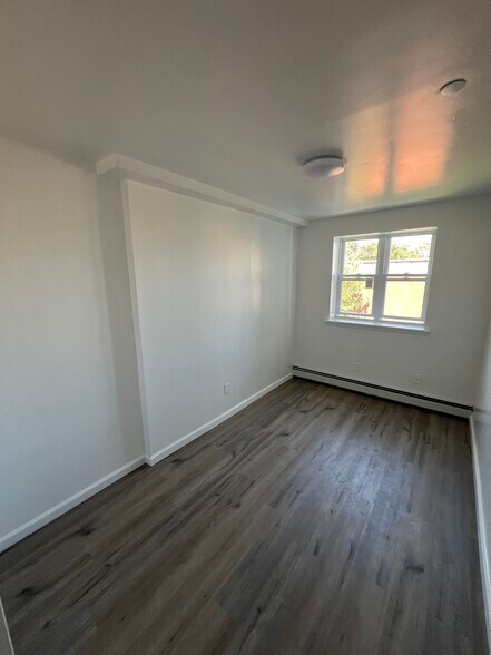2nd bedroom - 1835 Atlantic Ave
