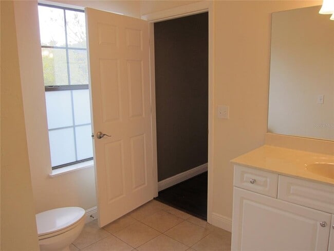 Building Photo - 2602 SW 87th Dr