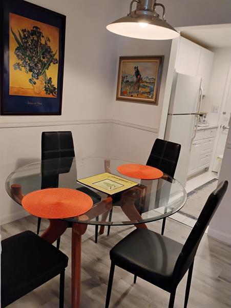 Building Photo - 17090 NE 14th Ave