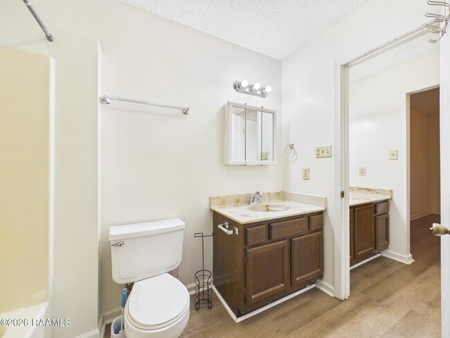 Building Photo - 446 Failla Rd