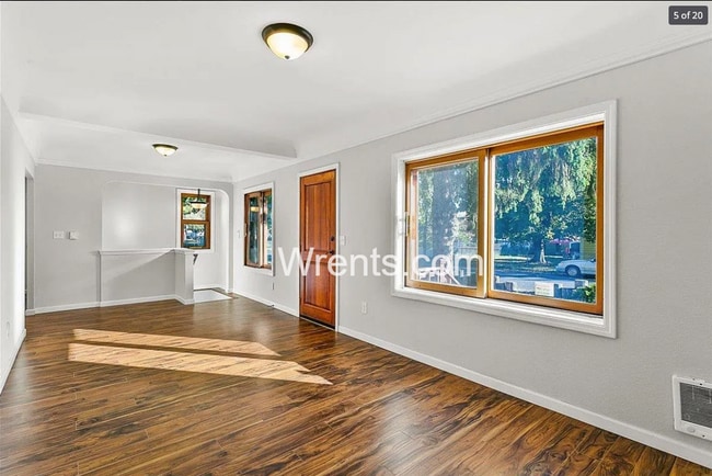 Primary Photo - Beautiful 3 bed 2bath Home for Rent!