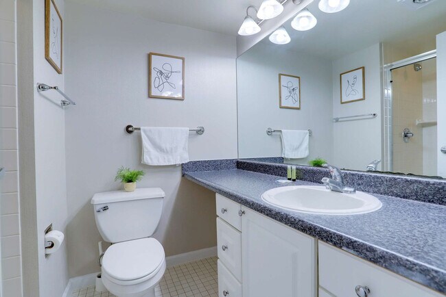 Building Photo - 401 12th St S