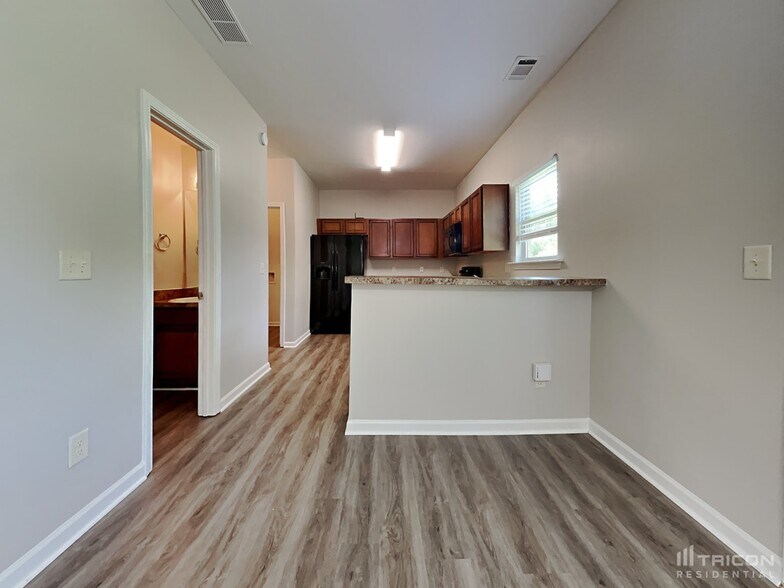 Building Photo - 55 Wyndham Ct