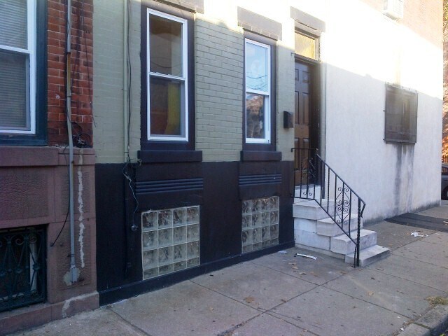 Building Photo - 1602 S Chadwick St