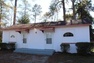 Building Photo - Coming Soon!!!! Cabin in Bonifay, FL
