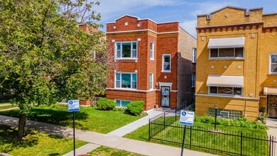 Building Photo - 1837 N Linder Ave