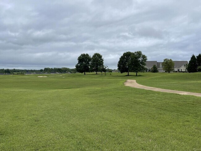 Building Photo - 200 S Houston Springs Blvd