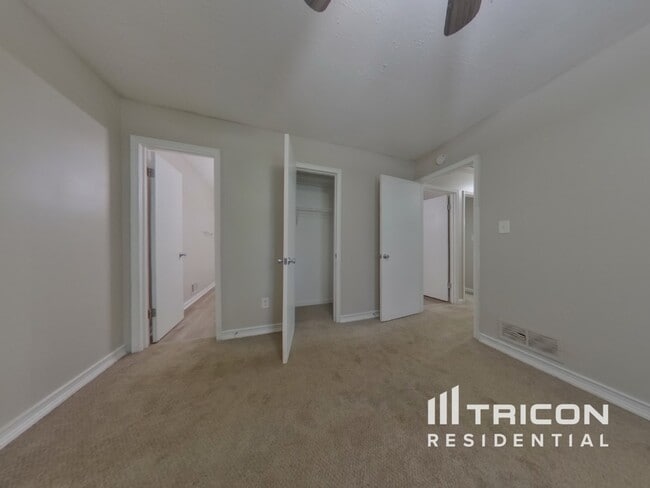 Building Photo - 1436 Sage Brook Ct