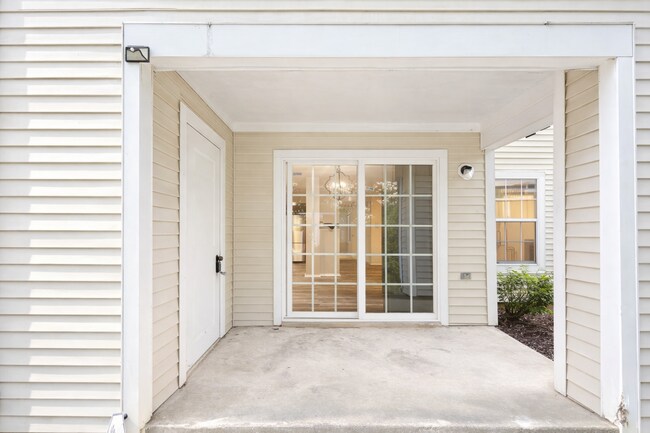 Building Photo - 4410 Lord Loudoun Ct