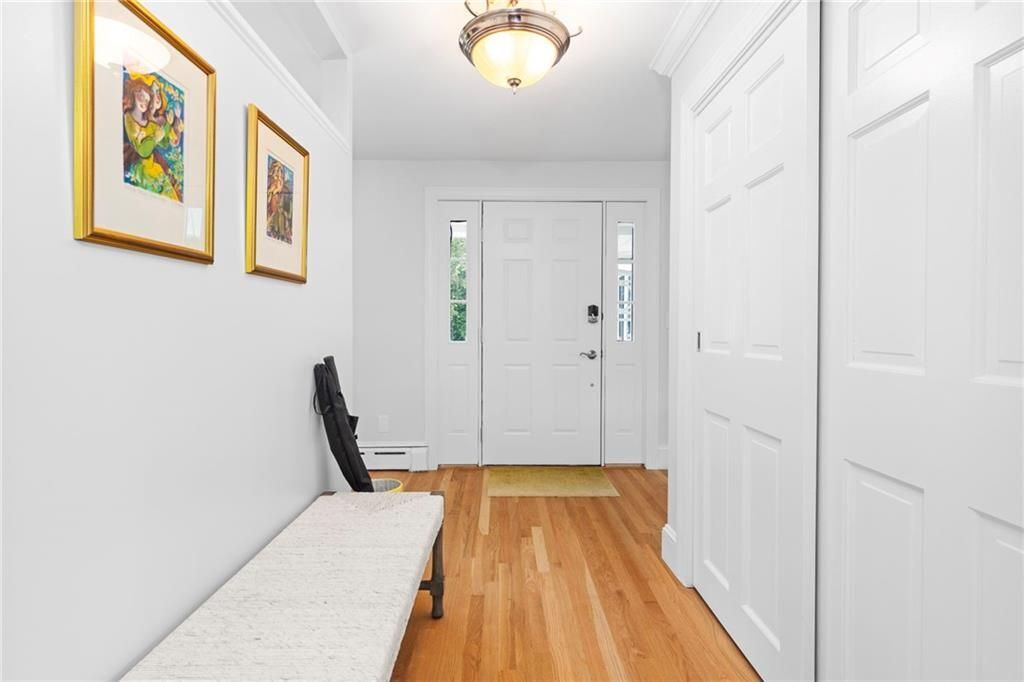 Building Photo - 331 3rd Beach Rd