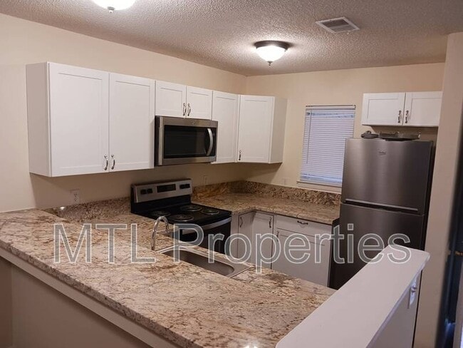 Building Photo - 1674 Eagles Pl