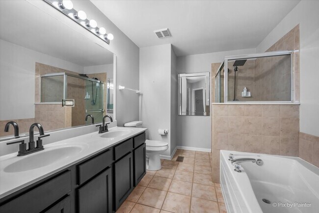 Building Photo - 509 Lakeside Ct