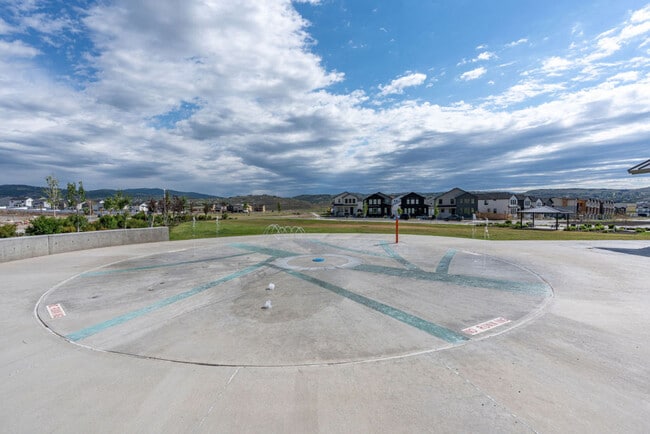 Building Photo - 6831 Silver Creek Dr