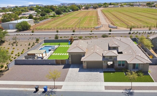 Building Photo - Luxury SMART HOME For Rent!