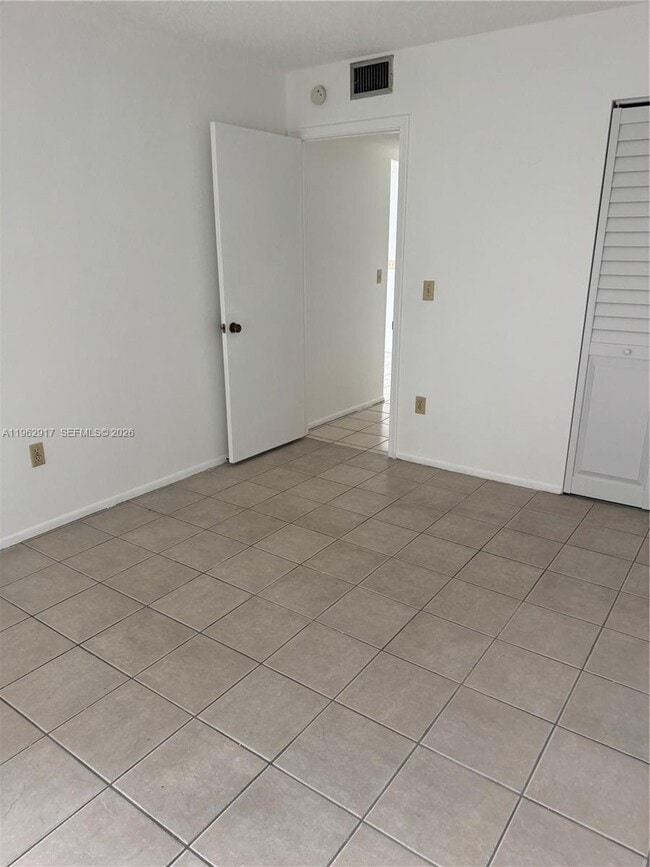 Building Photo - 7747 SW 86th St