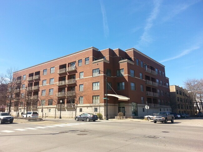 Primary Photo - 3300 W Irving Park Rd