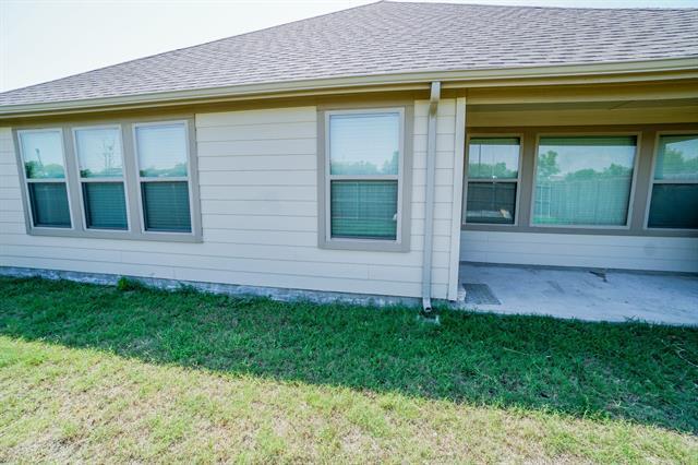 Building Photo - 10620 Tonkala Dr