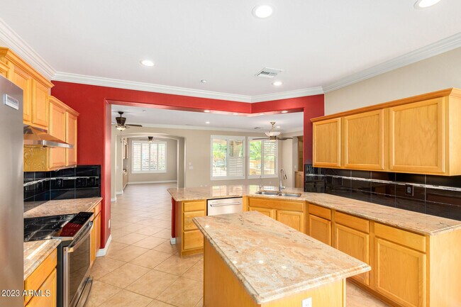Building Photo - 12334 W Alyssa Ln