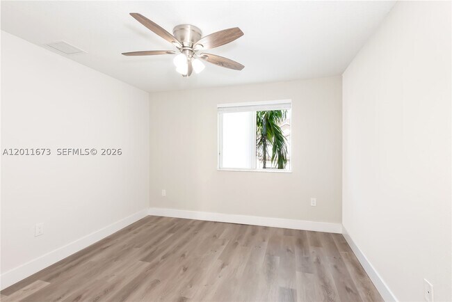 Building Photo - 8902 NW 109th Ct