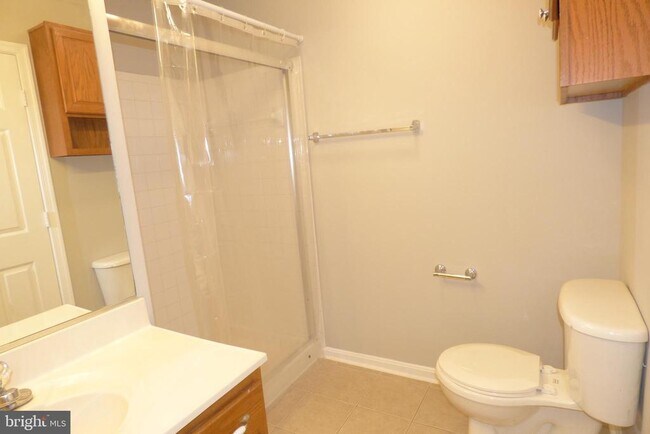 Building Photo - 552 Sparkleberry Terrace NE
