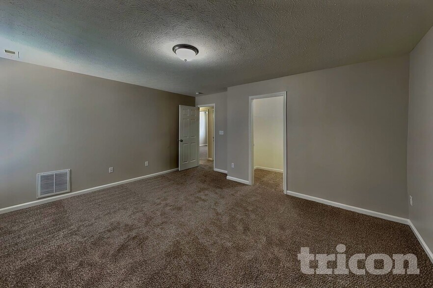 Building Photo - 176 Heartwood Hill