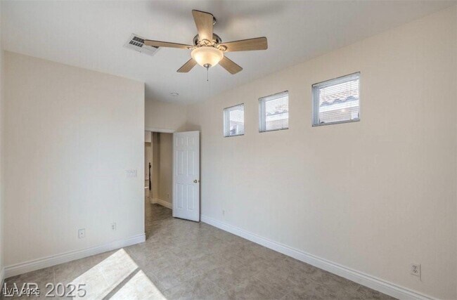 Building Photo - 1590 Sabatini Dr