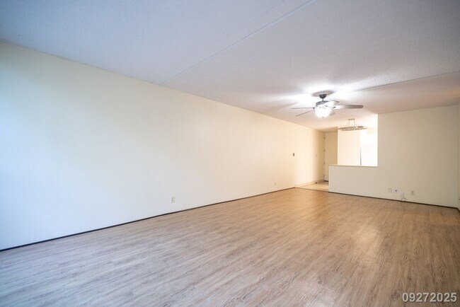 Building Photo - 2BR 1BA Condo w/2 ASSIGNED PARKING STALLS in Mililani, near SCHOFIELD and WHEELER!