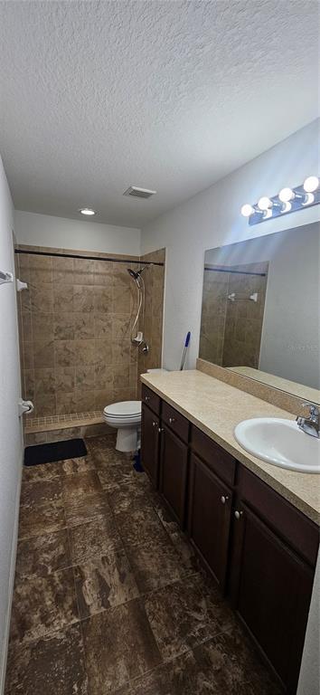 Building Photo - 240 Solis Dr