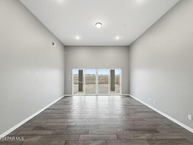 Building Photo - 11365 Hidalgo Dr