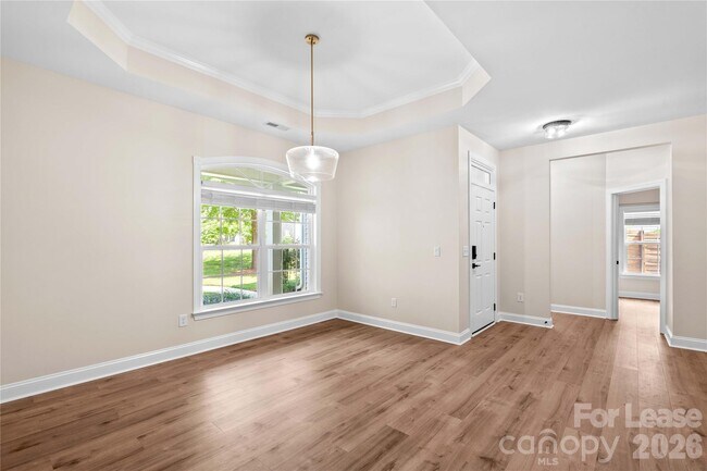 Building Photo - 983 Jerry Lees Way