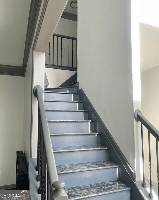 Building Photo - 3335 Prairie Dr