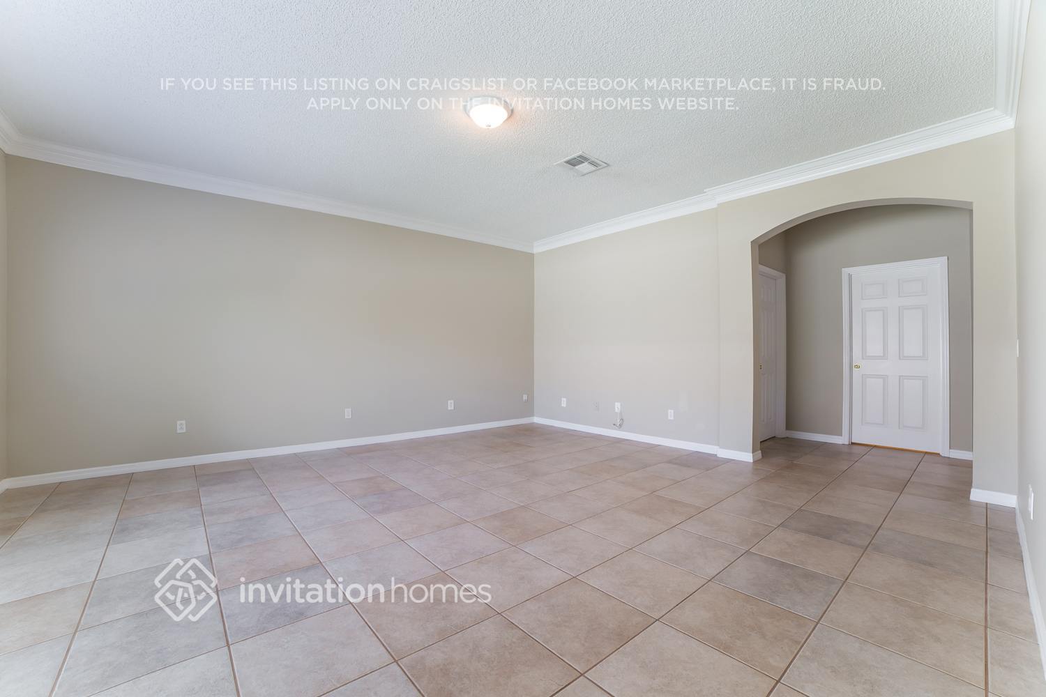 Building Photo - 2103 Hammock Moss Dr