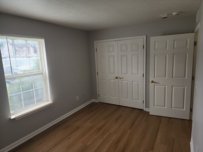 Building Photo - 4101 Blue Lick Ct