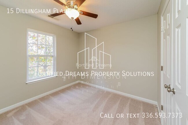 Building Photo - 15 Dillingham Pl