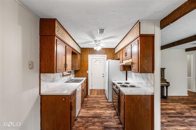 Building Photo - 131 Tooke Dr