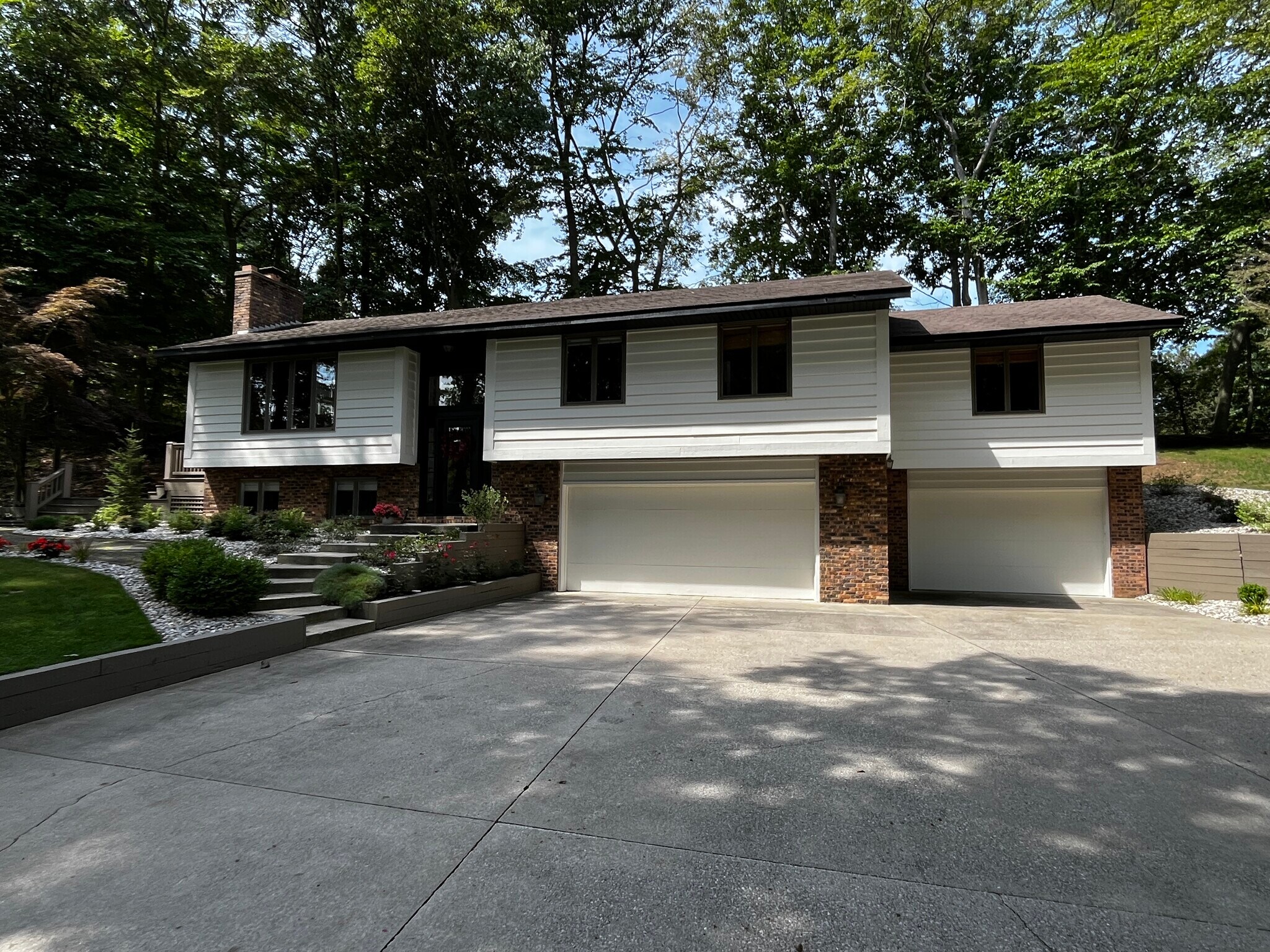 Building Photo - 17282 Timber Dunes Dr
