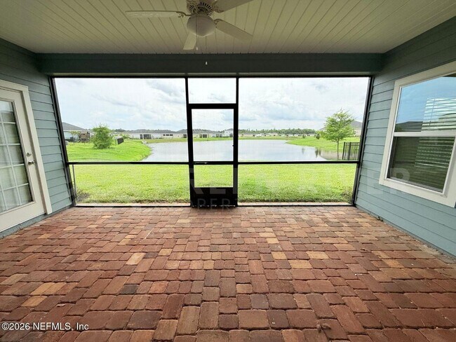 Building Photo - 2717 White Cedar Ln