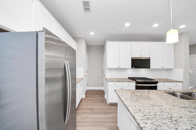 Building Photo - 5300 Berkeley Knl Cir